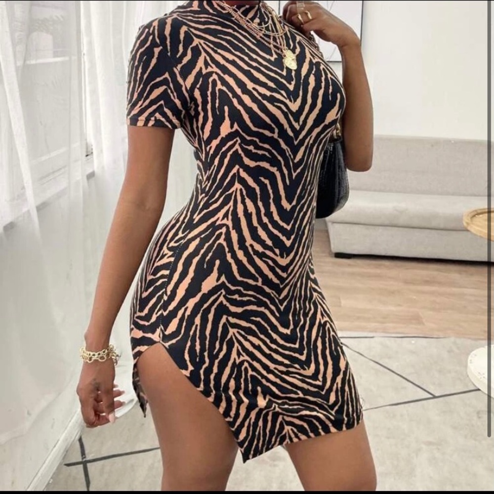 Zebra Print Slit Hem Body Con Dress